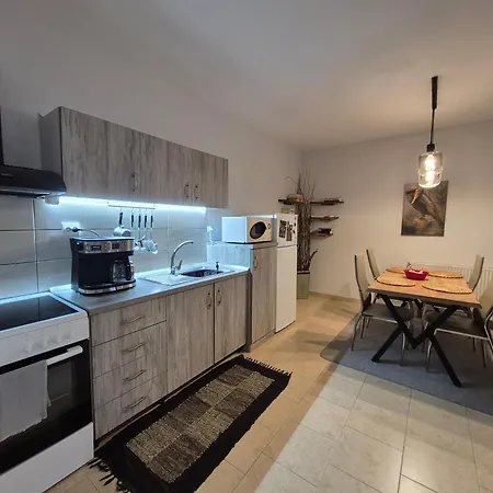 Kerkini Houses بحيرة كيركيني