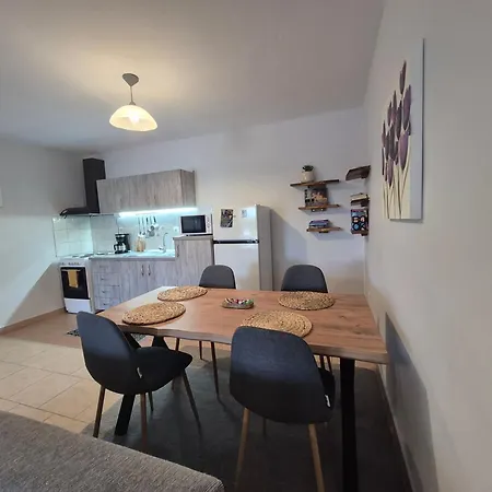 Apartment Kerkini Houses *