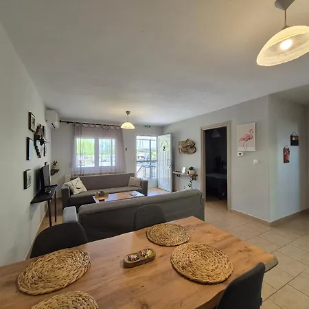 Kerkini Houses شقة بحيرة كيركيني